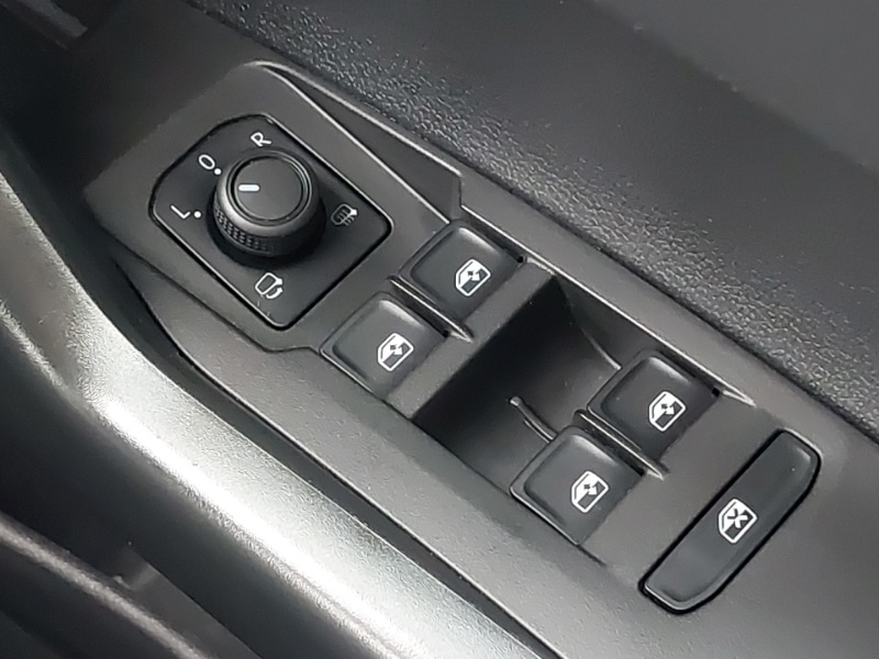 Used Volkswagen Polo 2023 for sale - 76543683: Photo 17