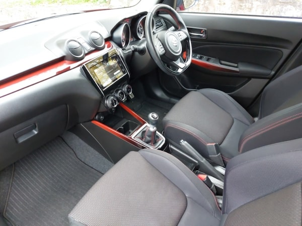 Used Suzuki Swift 2021 for sale - 76289551: Photo 5