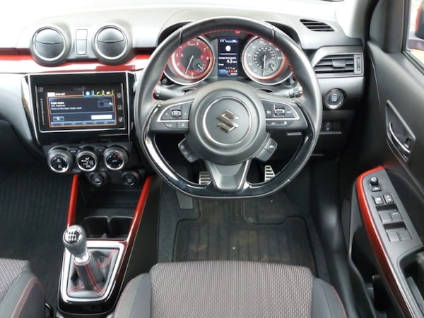 Used Suzuki Swift 2021 for sale - 76289551: Photo 7