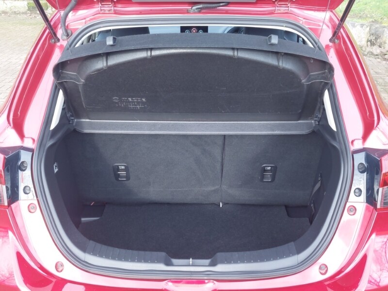 Used Mazda Mazda2 2022 for sale - 77548728: Photo 8