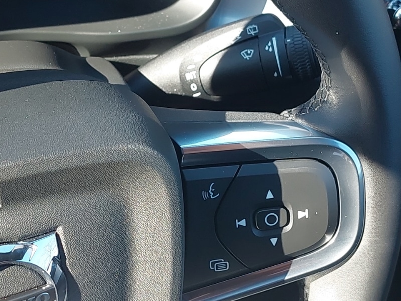 Used Volvo XC40 2025 for sale - 78023728: Photo 16