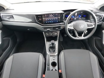 Used Volkswagen Polo 2023 for sale - 76602572: Photo