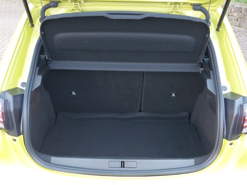 Used Peugeot 208 2024 for sale - 77726593: Photo 8