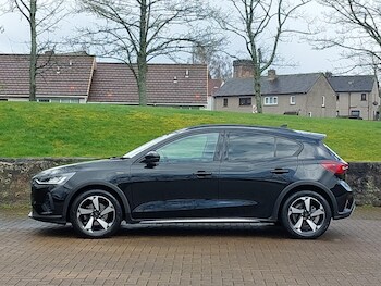 Used Ford Focus 2023 for sale - 78151094: Photo