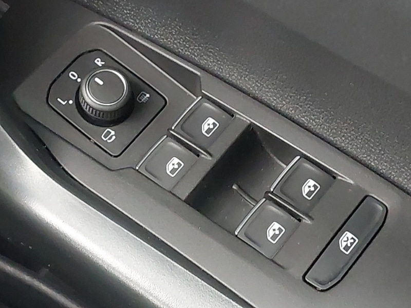 Used Volkswagen Polo 2024 for sale - 76696153: Photo 18