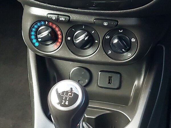 Used Vauxhall Corsa 2019 for sale - 76237982: Photo 11
