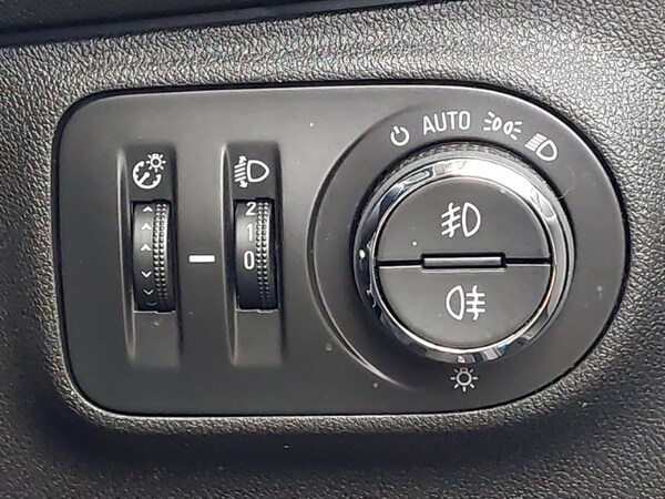 Used Vauxhall Corsa 2019 for sale - 76237982: Photo 18