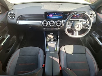 Used Mercedes-Benz GLB 2024 for sale - 79505872: Photo