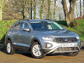 Used Volkswagen T-Roc 2023 for sale - 77491444: Photo