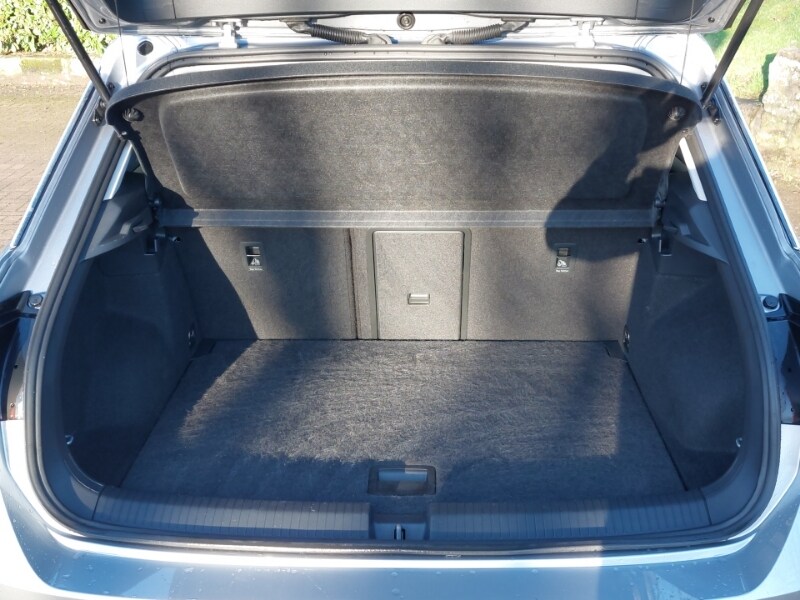 Used Volkswagen T-Roc 2023 for sale - 77491444: Photo 8