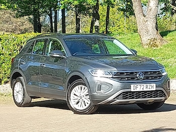 Used Volkswagen T-Roc 2023 for sale - 78480386: Photo