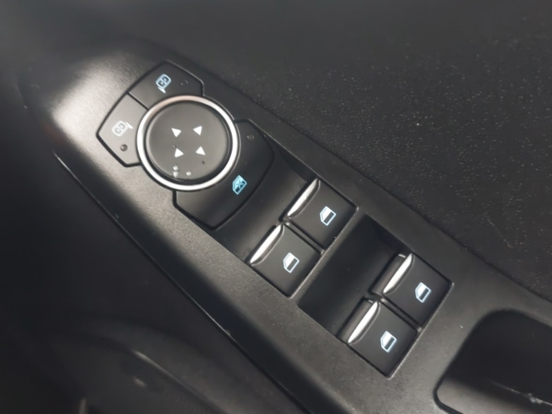 Used Ford Fiesta 2020 for sale - 78046352: Photo 11