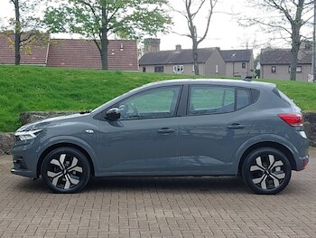 Used Dacia Sandero 2024 for sale - 78455818: Photo