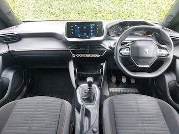 Used Peugeot 2008 2023 for sale - 78511478: Photo