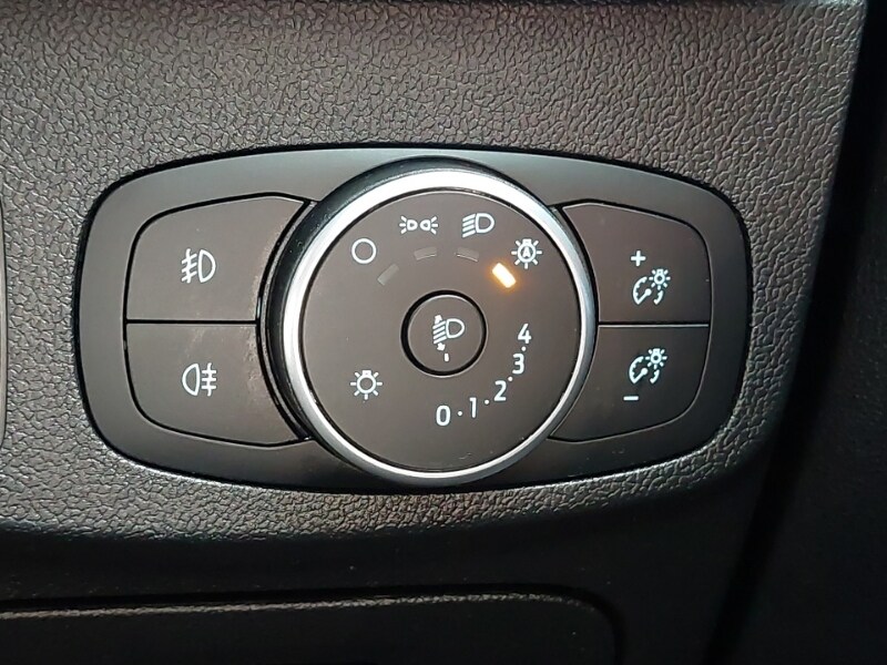 Used Ford Focus 2018 for sale - 78211529: Photo 14