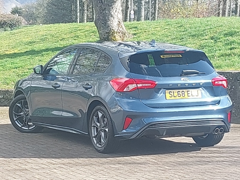 Used Ford Focus 2018 for sale - 78211529: Photo 3