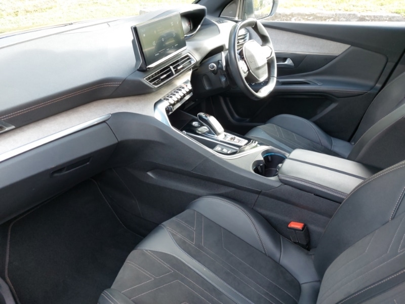 Used Peugeot 3008 2022 for sale - 76800128: Photo 5