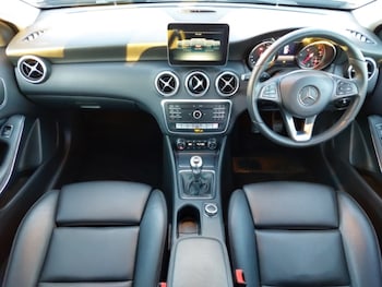 Used Mercedes-Benz A-Class 2017 for sale - 77114756: Photo