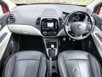 Used Renault Captur 2019 for sale - 76221337: Photo 2