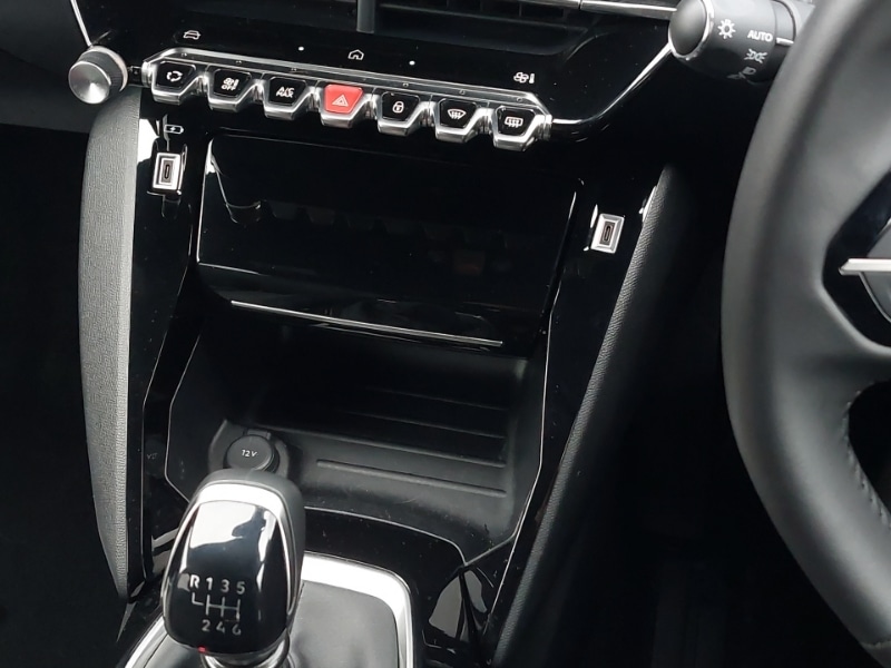 Used Peugeot 2008 2024 for sale - 77134302: Photo 11