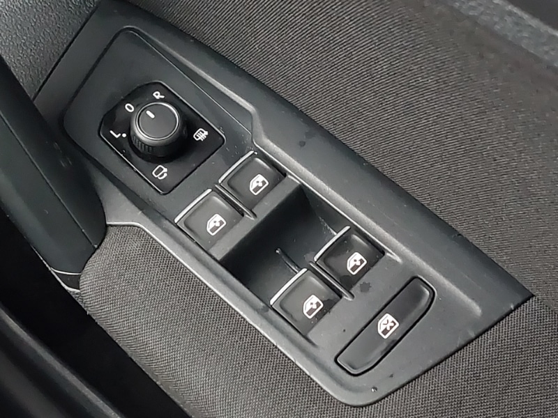 Used Volkswagen Tiguan 2017 for sale - 77611123: Photo 19