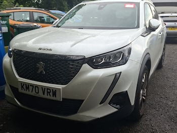Used Peugeot 2008 2020 for sale - 79433133: Photo