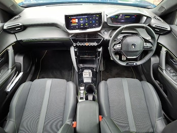 Used Peugeot 2008 2025 for sale - 78921542: Photo