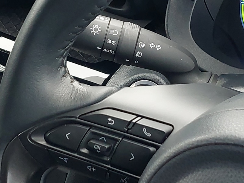 Used Toyota Yaris Cross 2023 for sale - 77669855: Photo 16