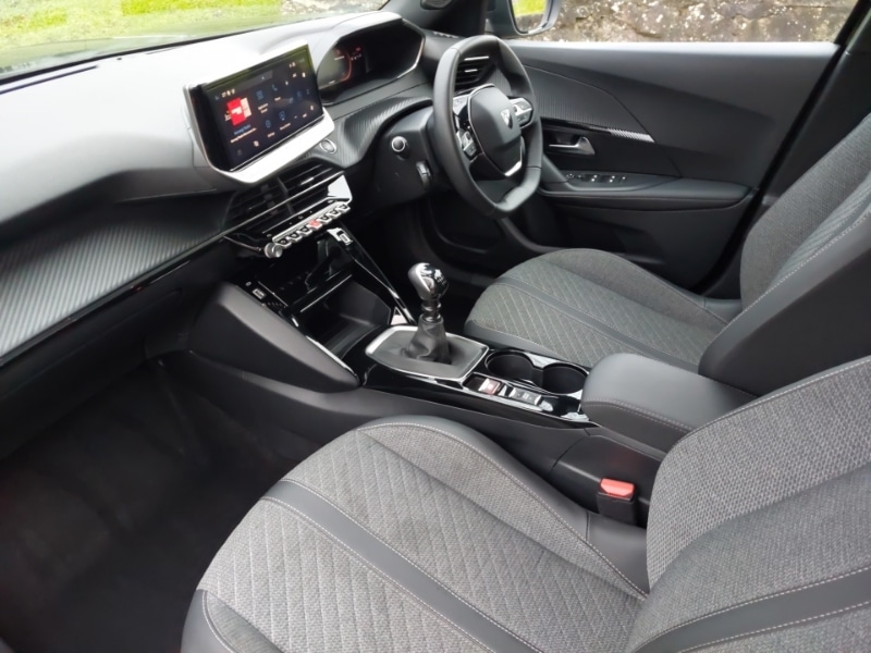 Used Peugeot 2008 2024 for sale - 77062792: Photo 5