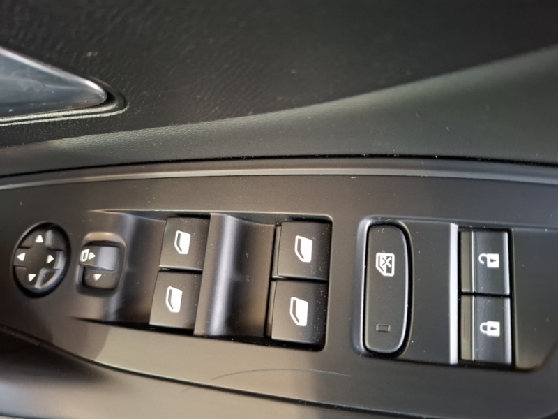 Used Peugeot 308 2023 for sale - 77635924: Photo 13