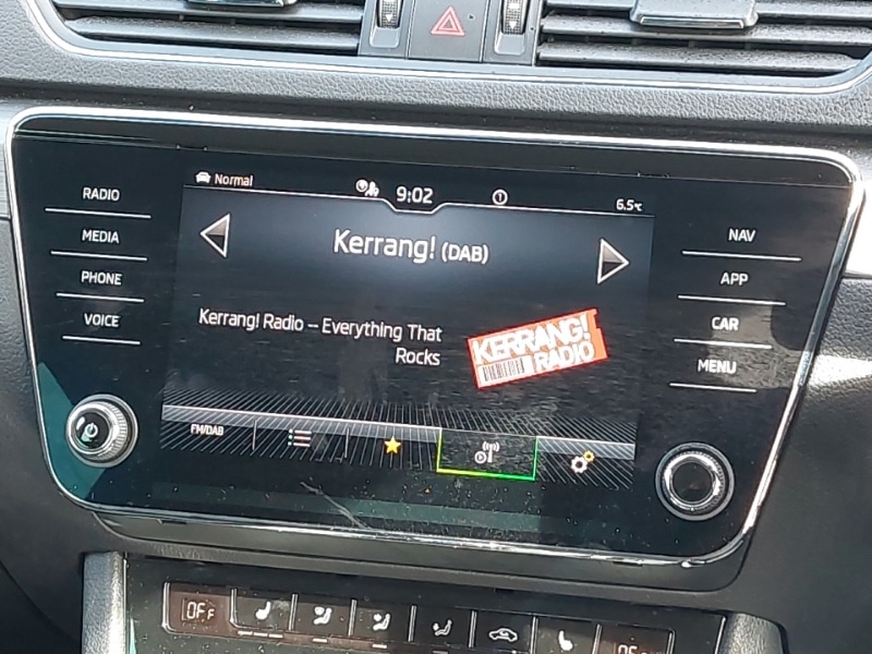 Used Skoda Superb 2023 for sale - 78147519: Photo 10