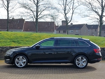 Used Skoda Superb 2023 for sale - 78147519: Photo