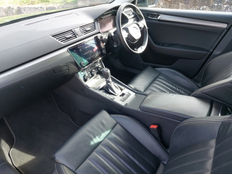 Used Skoda Superb 2023 for sale - 78147519: Photo 5