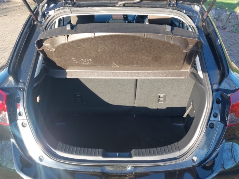 Used Mazda Mazda2 2022 for sale - 76606386: Photo 8