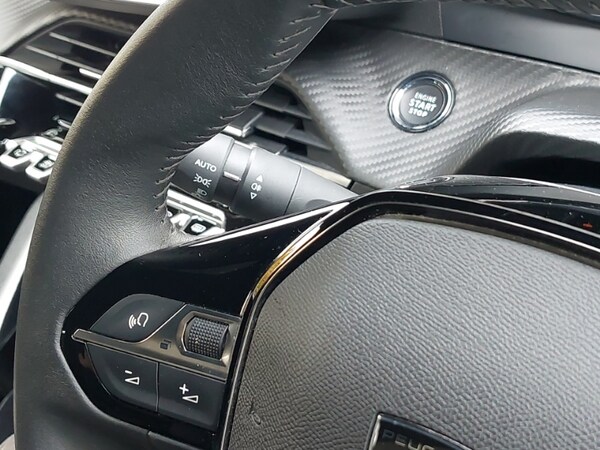 Used Peugeot 2008 2023 for sale - 76221224: Photo 16