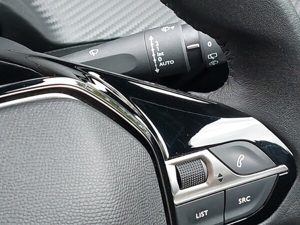 Used Peugeot 2008 2023 for sale - 76221224: Photo 18