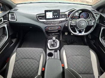 Used Kia Ceed 2020 for sale - 78795728: Photo