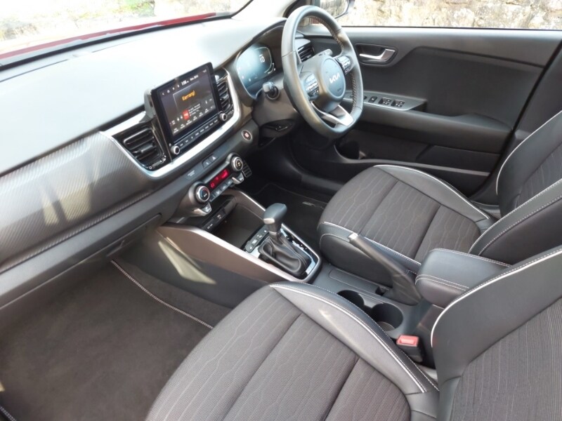 Used Kia Stonic 2024 for sale - 76860260: Photo 5