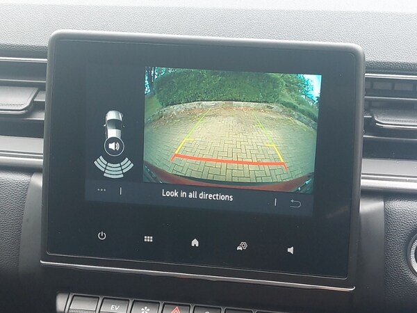 Used Renault Captur 2023 for sale - 75309690: Photo 14