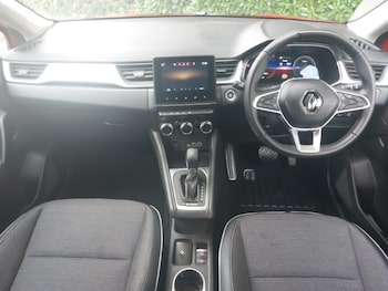 Used Renault Captur 2023 for sale - 75309690: Photo