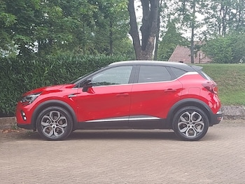 Used Renault Captur 2023 for sale - 75309690: Photo