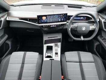 Used Vauxhall Grandland 2025 for sale - 76465319: Photo