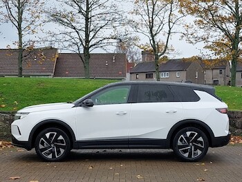 Used Vauxhall Grandland 2025 for sale - 76465319: Photo