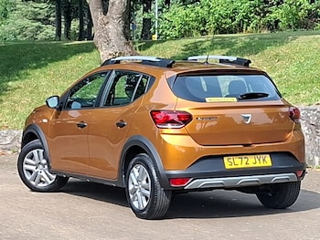 Used Dacia Sandero Stepway 2022 for sale - 79278696: Photo