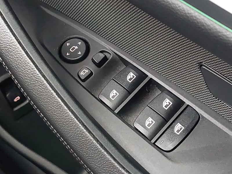 Used BMW i4 2022 for sale - 77419400: Photo 18