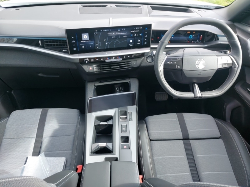 Used Vauxhall Grandland 2025 for sale - 78151082: Photo 2