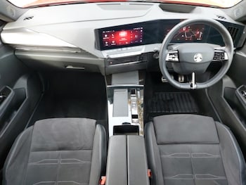 Used Vauxhall Astra 2024 for sale - 79543374: Photo