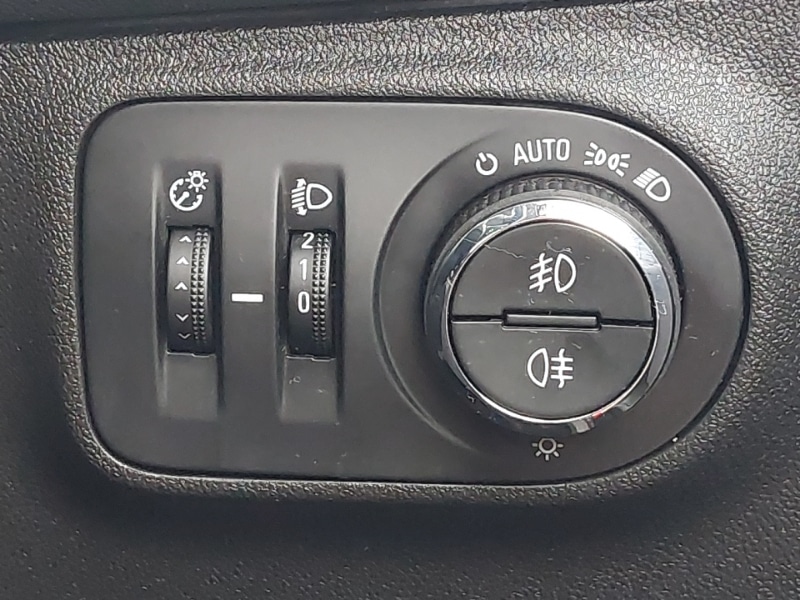 Used Vauxhall Corsa 2017 for sale - 77482832: Photo 19