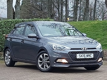 Used Hyundai i20 2016 for sale - 78411416: Photo