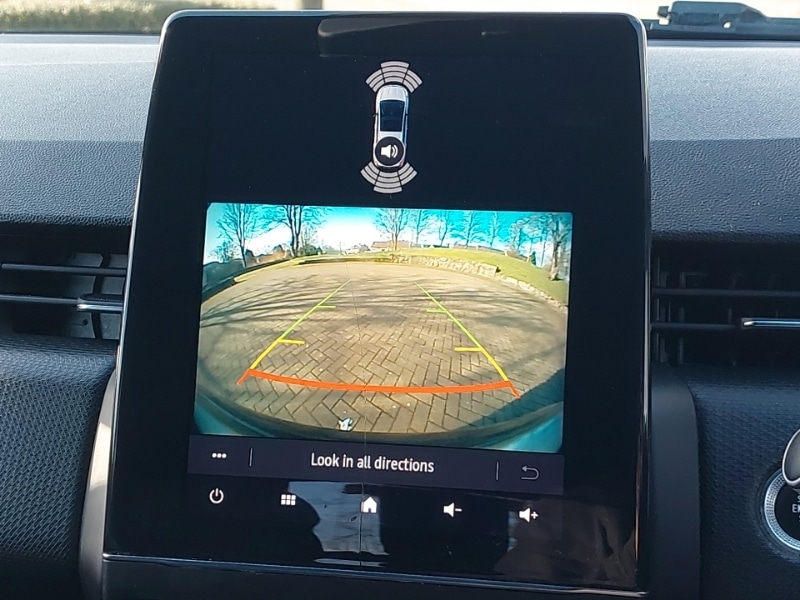 Used Renault Clio 2020 for sale - 77838050: Photo 15